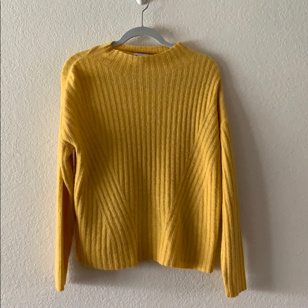 Yellow sweater